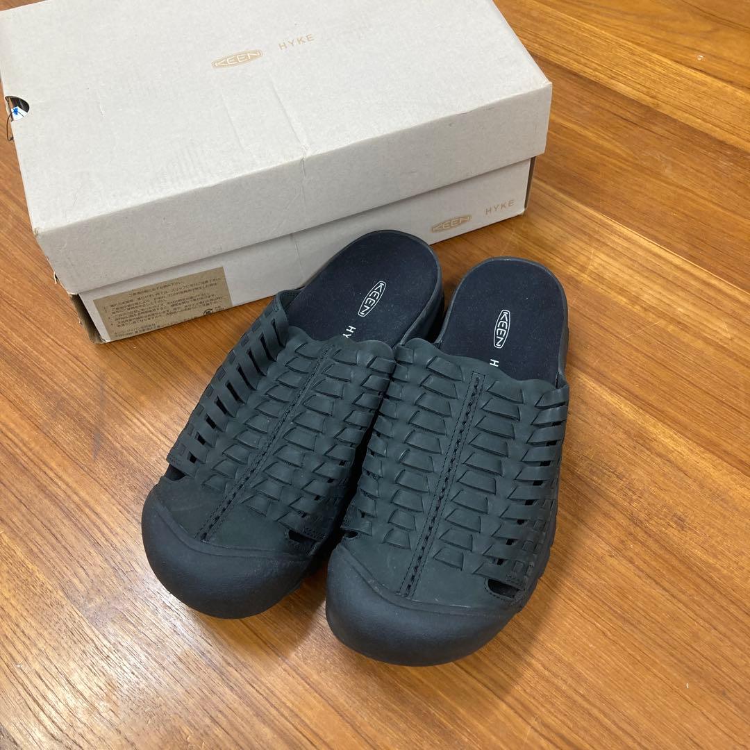 KEEN HYKE Wave コラボサンダル ブラック