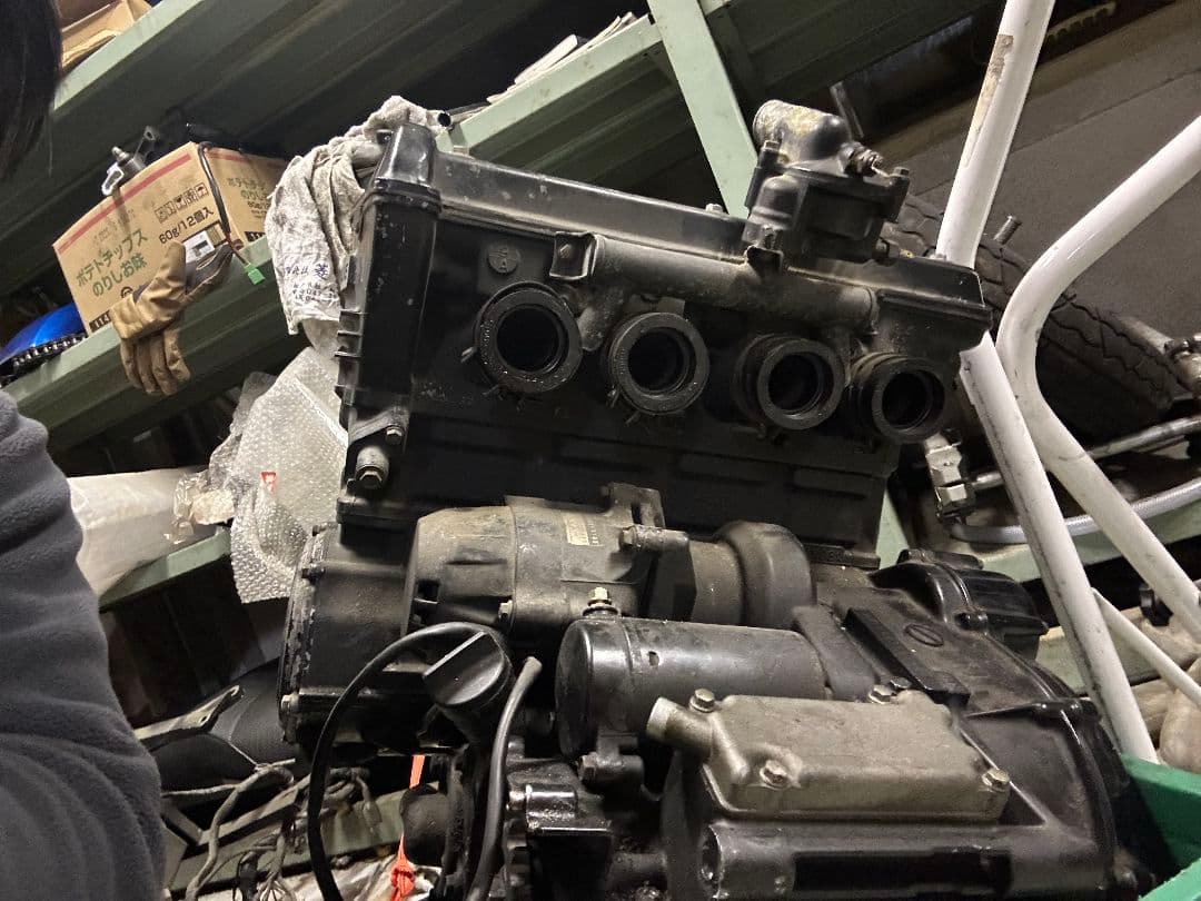 Kawasaki 中古エンジン　gpz900r