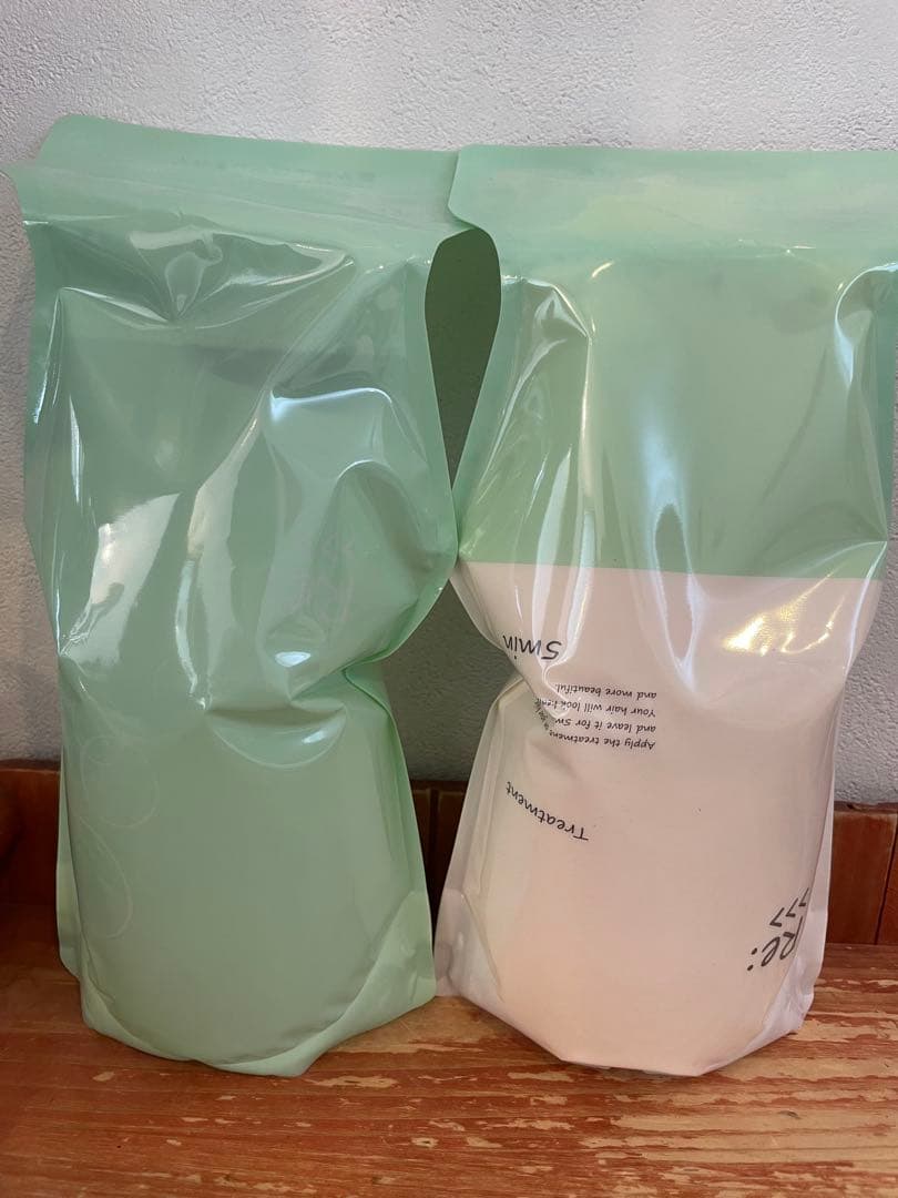 アジュバン　リ　シャンプートリートメント詰め替え1000