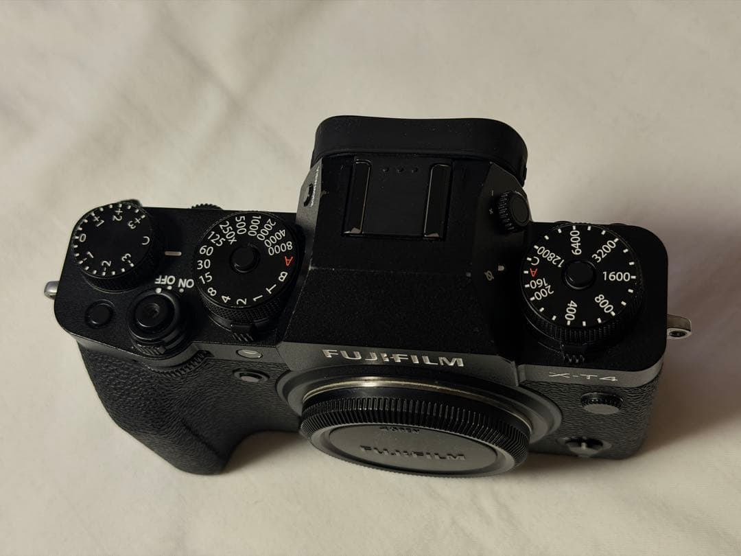 Fujifilm X-T4 本体のみ 付属品あり