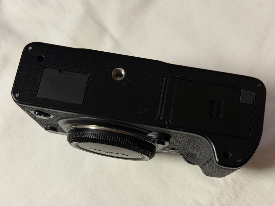 Fujifilm X-T4 本体のみ 付属品あり