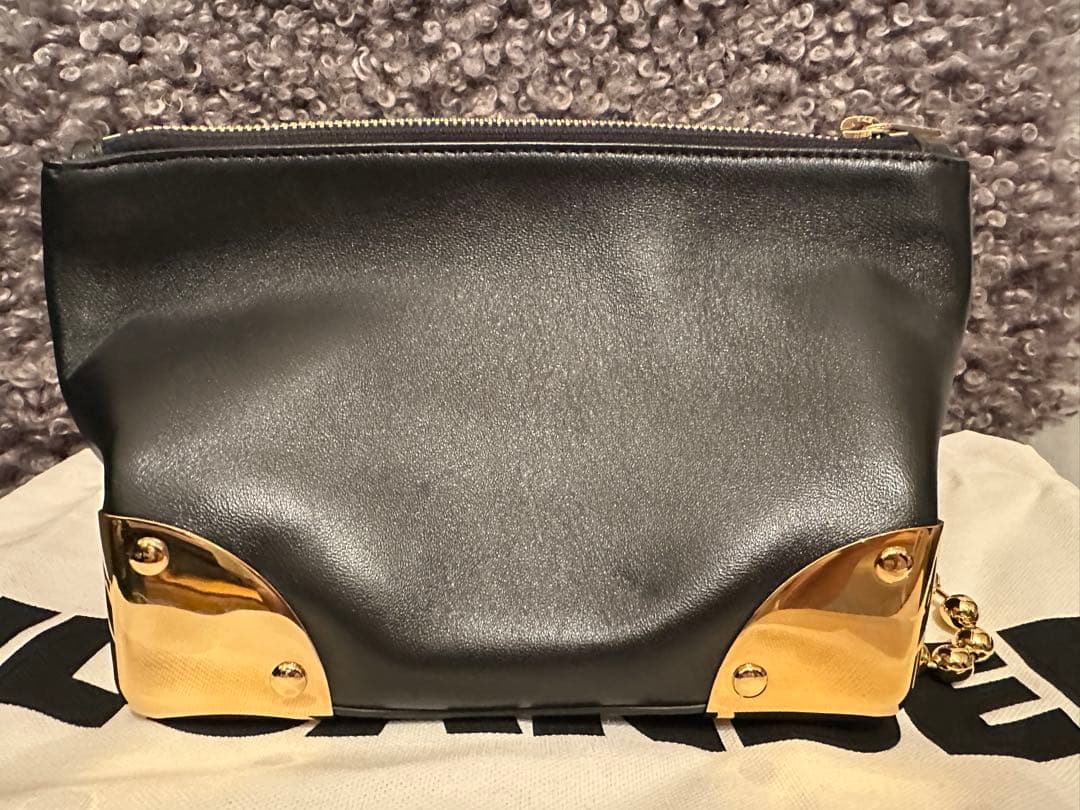 Sacai コーナーメタルクラッチ