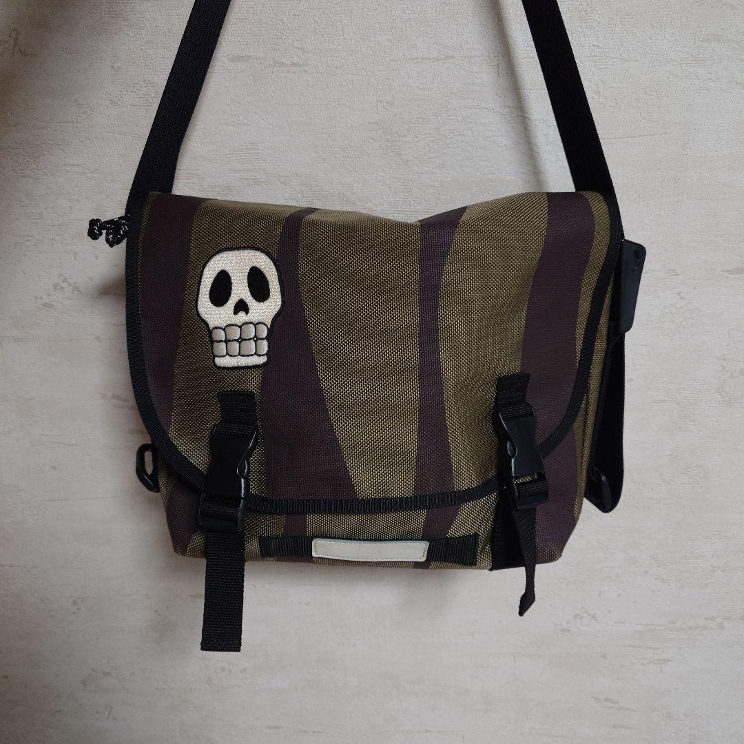 【希少】三鷹の森ジブリ美術館　紅の豚マンマユート団メッセンジャーバッグ