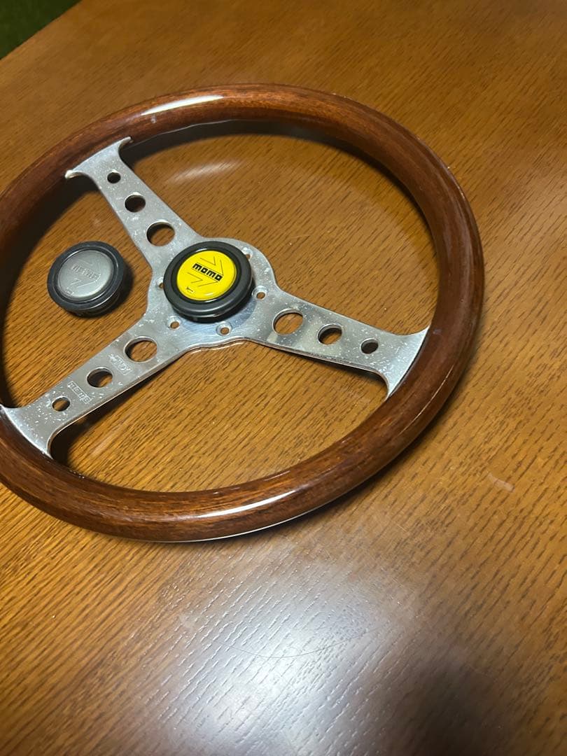 正規品momo モモ スーパーインディ ステアリング ハンドル ナルディ ウッド