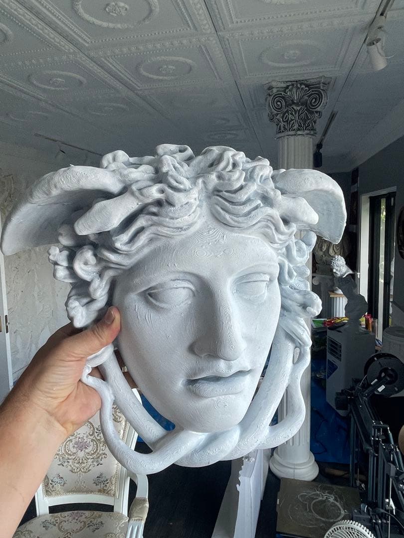 メデューサ 高さ34сm・ゴルゴンの頭 壁掛