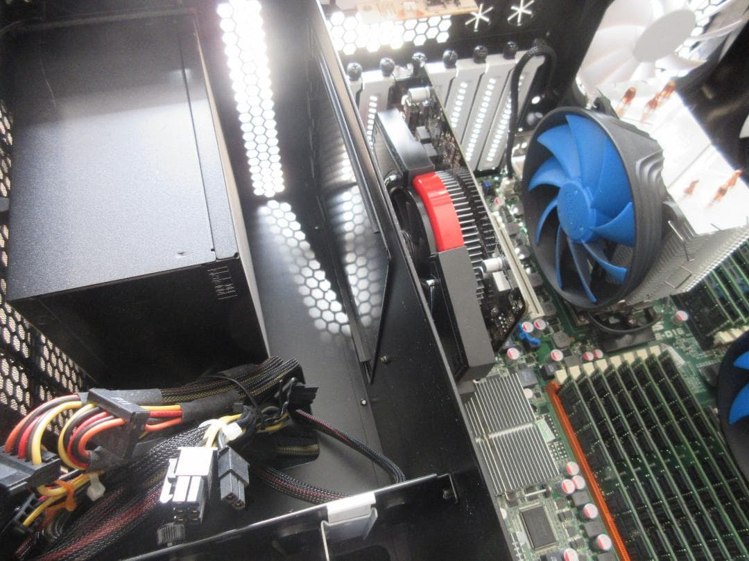 オープンソースBIOS可能サーバーセット & 開発ツーリング