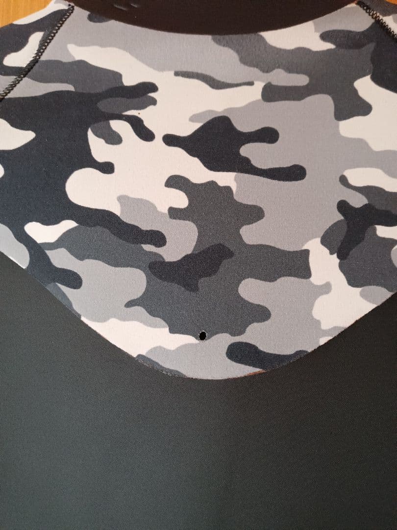 used セミドライ　5/3ミリ　チェストジップ　メンズMLB〜LBくらい