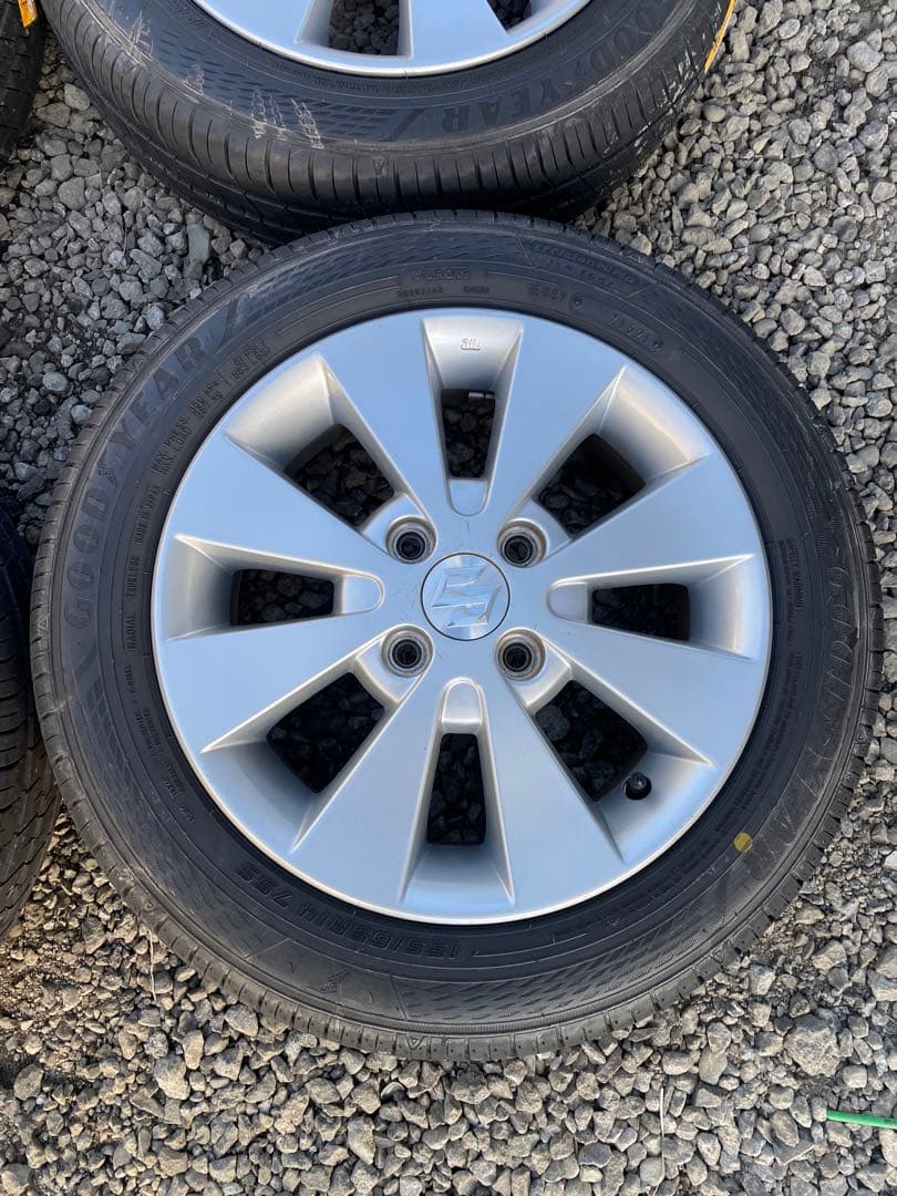 KEIGO　金土日価格　スズキ純正 155/65R14 タイヤほぼ新品
