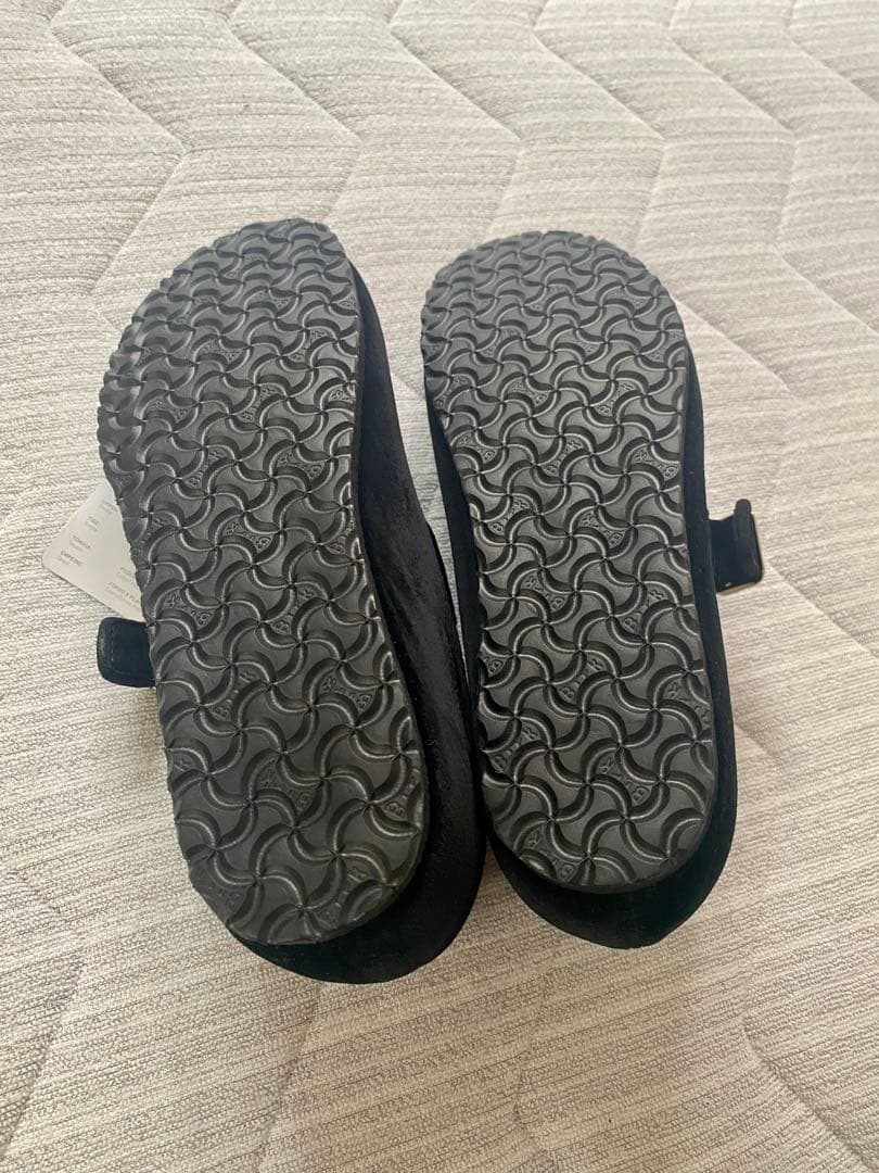 完売品新品タグ付きビルケンシュトックサンタクラリタベルベット黒24cm(37)