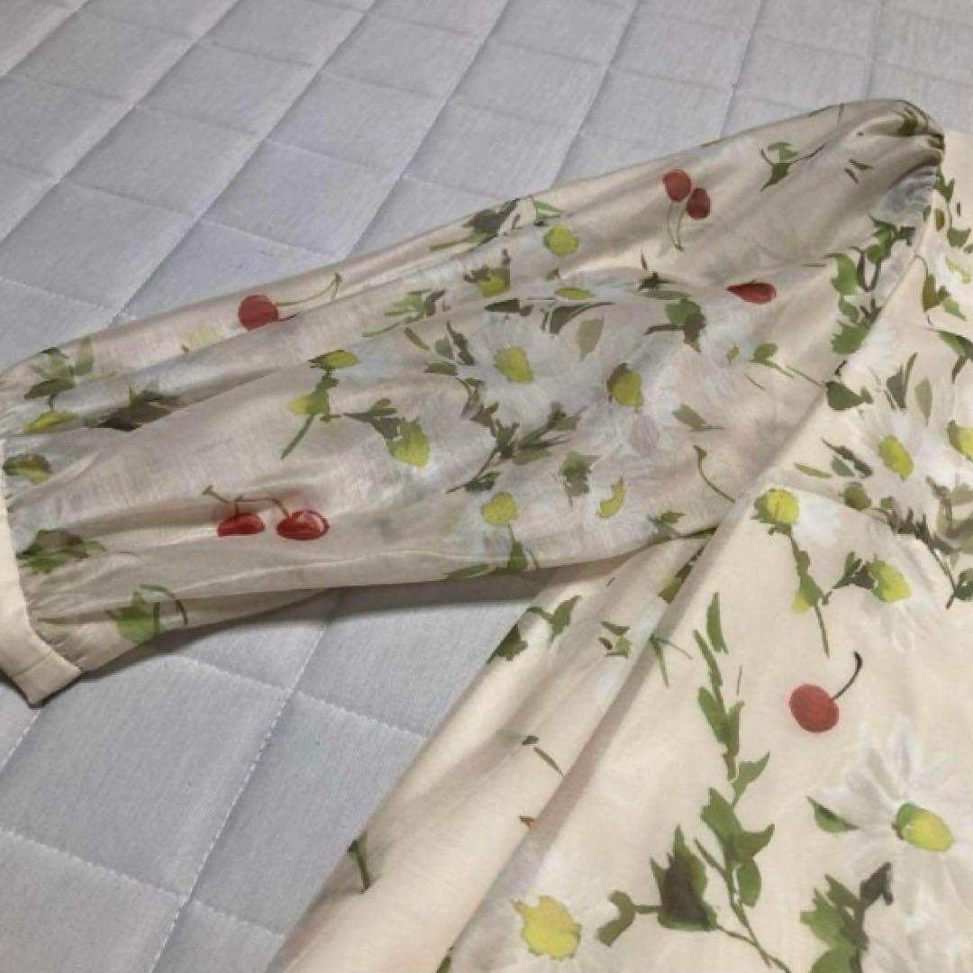 ローズティアラ　チェリーメデイジーブラウス　チュニック　46 新品