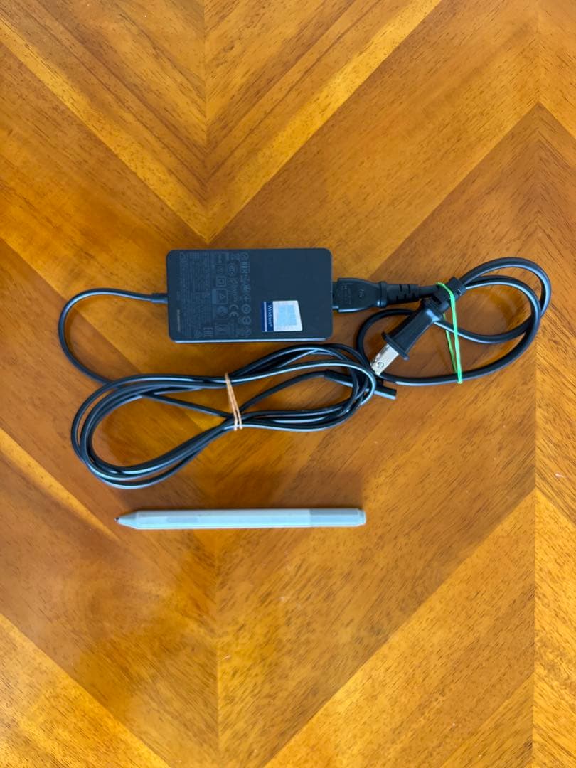 Surface Pro 9 i5 8GB 256GBタイプカバー＋タッチペン付