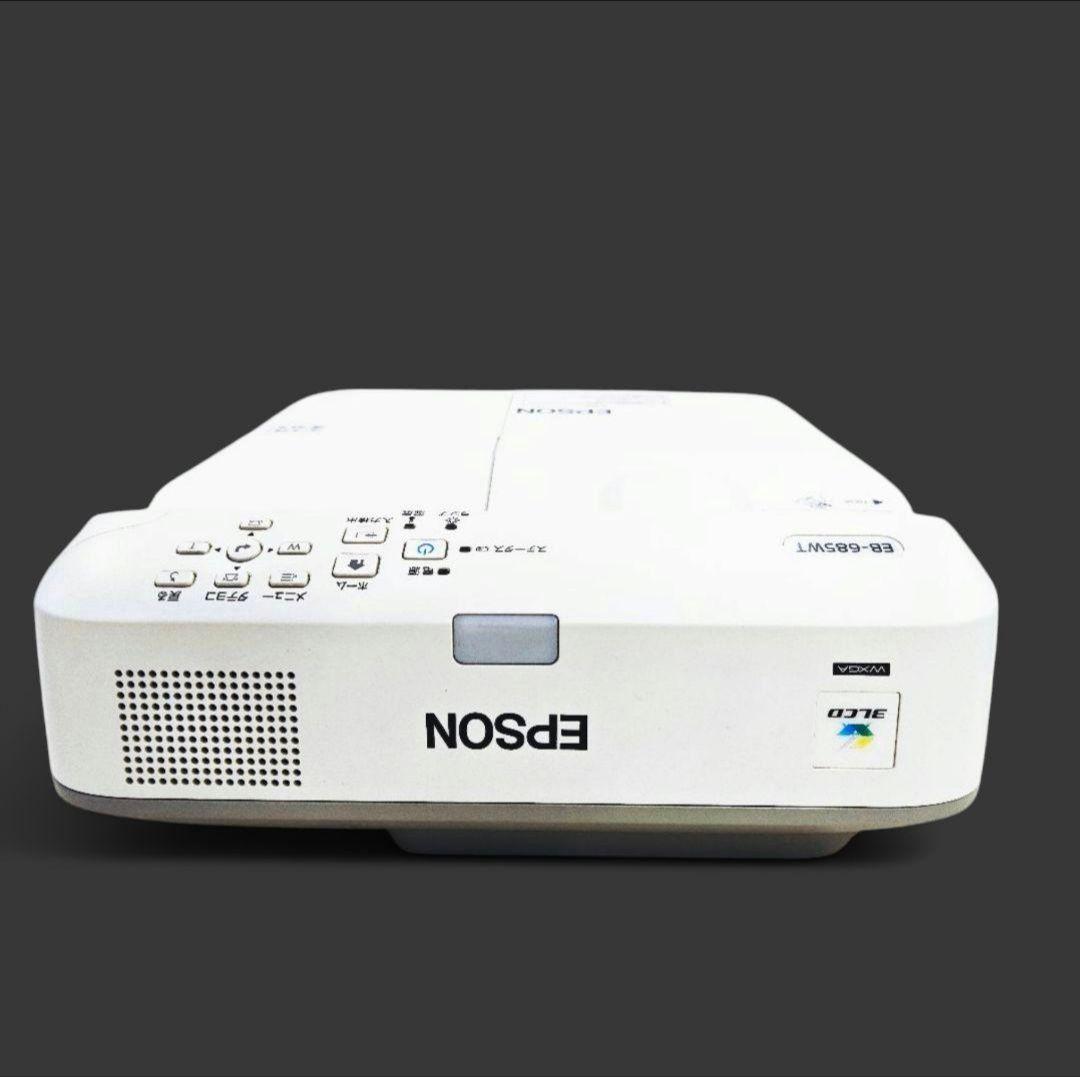 新品リモコンホームシアターEPSON 超短焦点プロジェクター 685WT管235