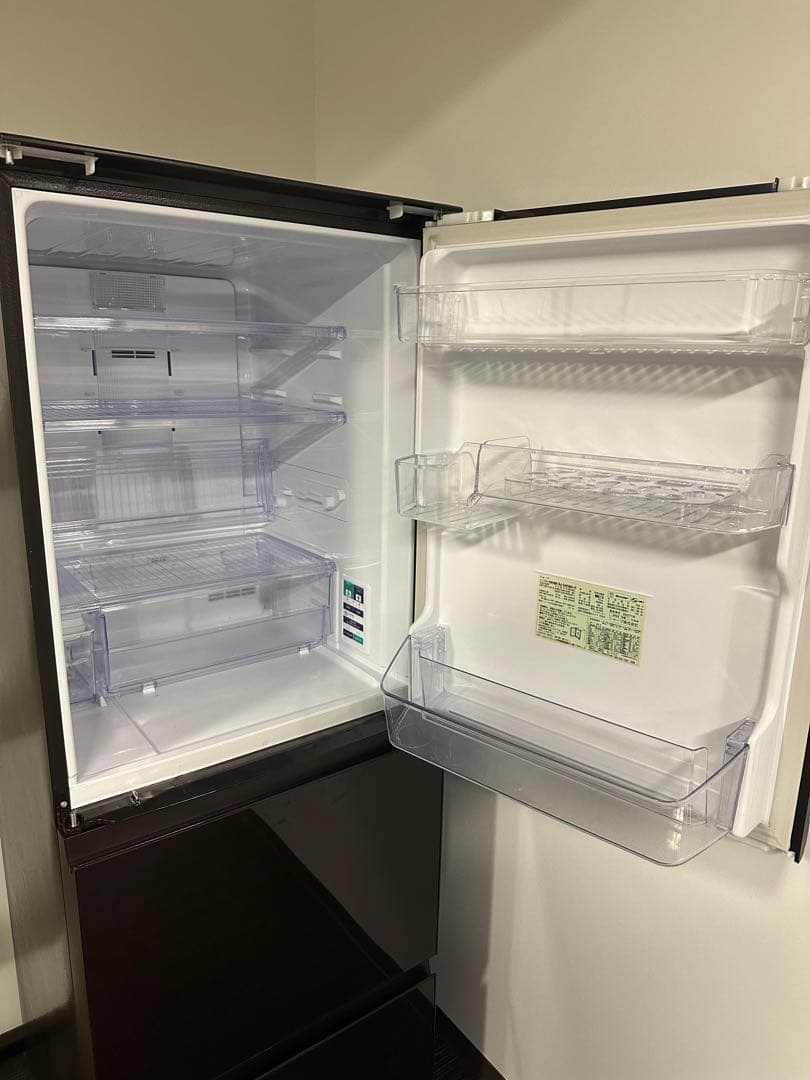 【美品】シャープ 冷蔵庫 SJ-GW35H-R 両開き2022年製