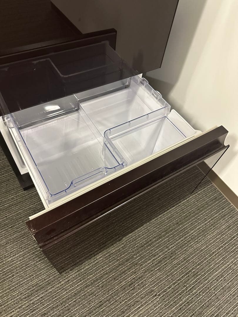 【美品】シャープ 冷蔵庫 SJ-GW35H-R 両開き2022年製