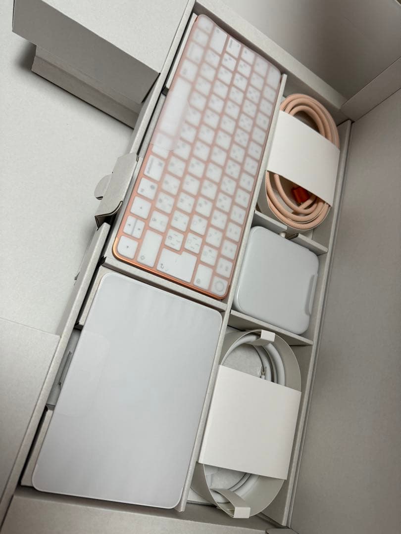 iMac24インチ2023オレンジ(M3/24GB/2T)