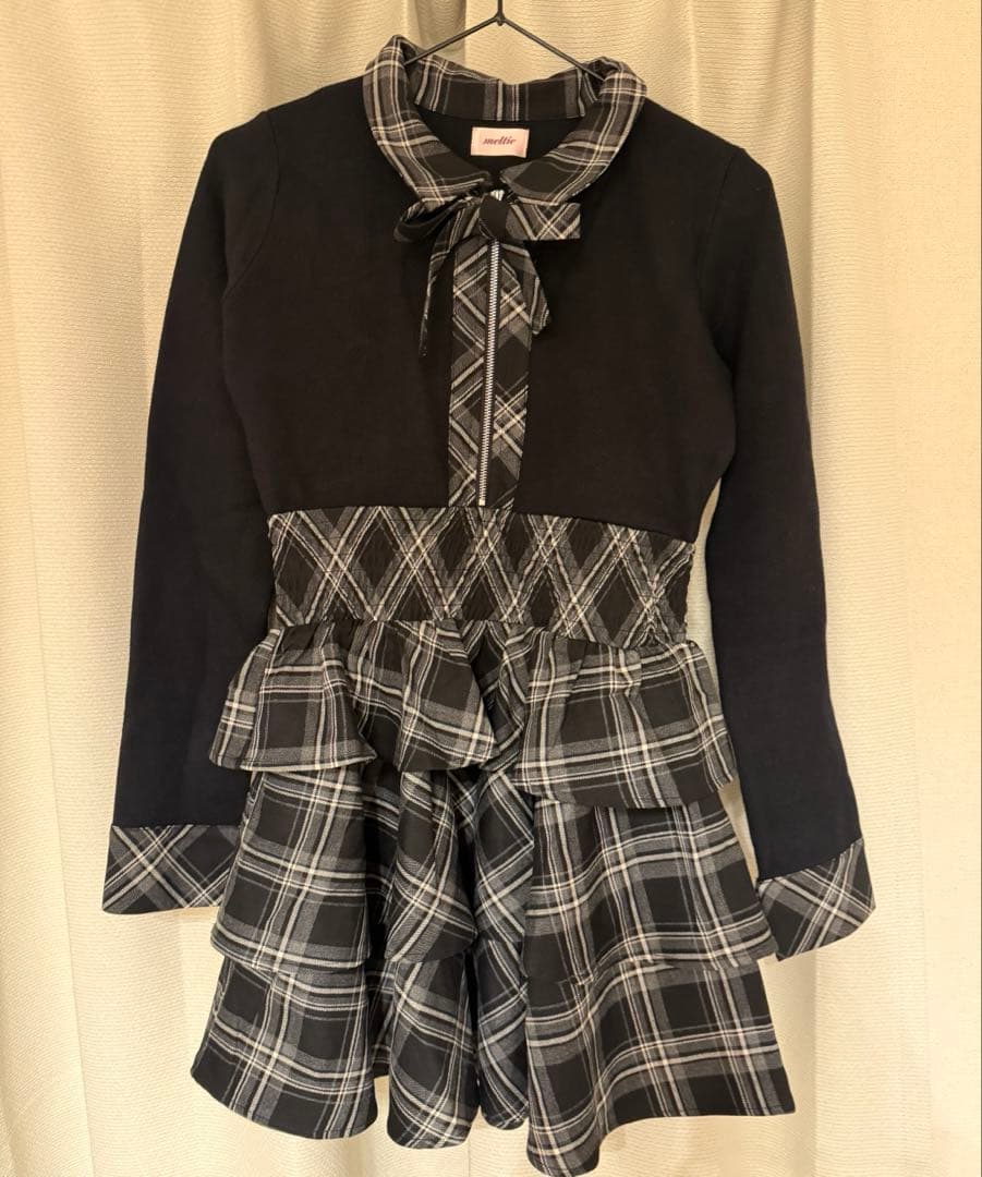 メルティ meltie papillonner check tiered op