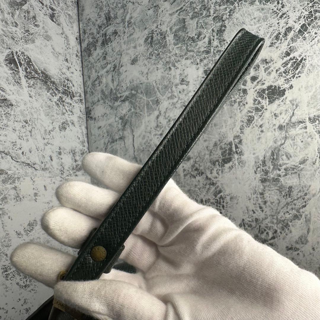 ✨LOUIS VUITTON✨　ルイヴィトン　セカンドバッグ　タイガ　ポーチ