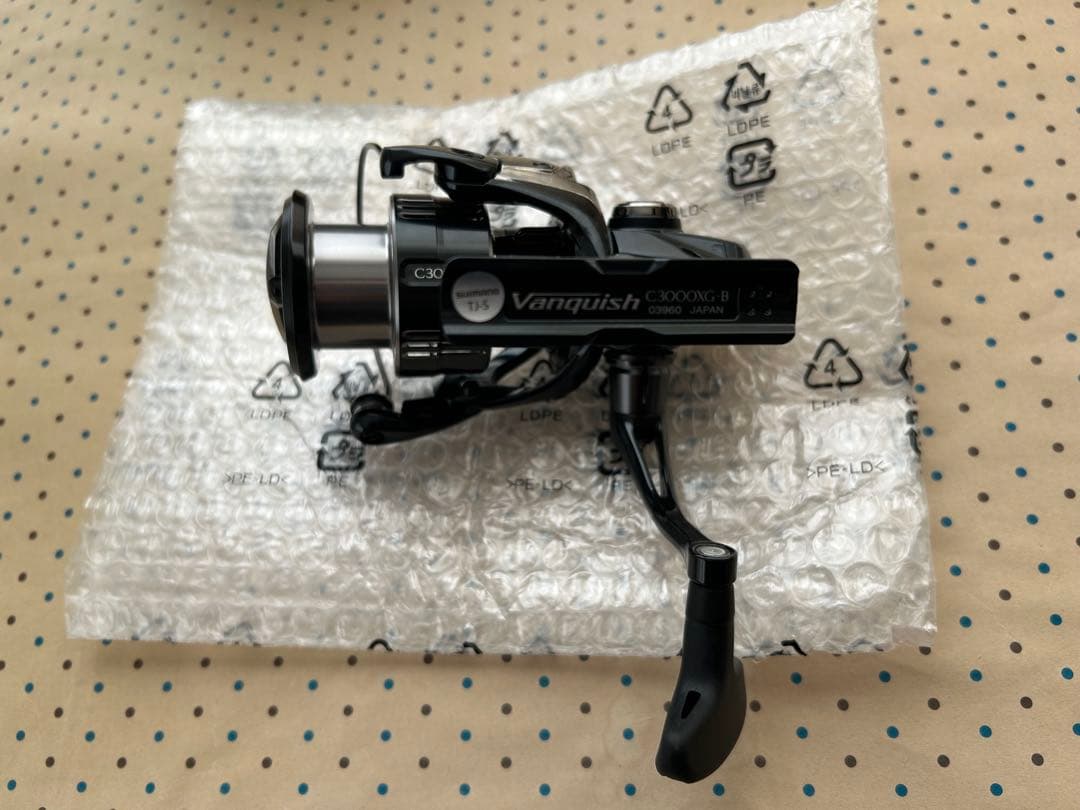 SHIMANO Vanquish C3000XG スピニングリール