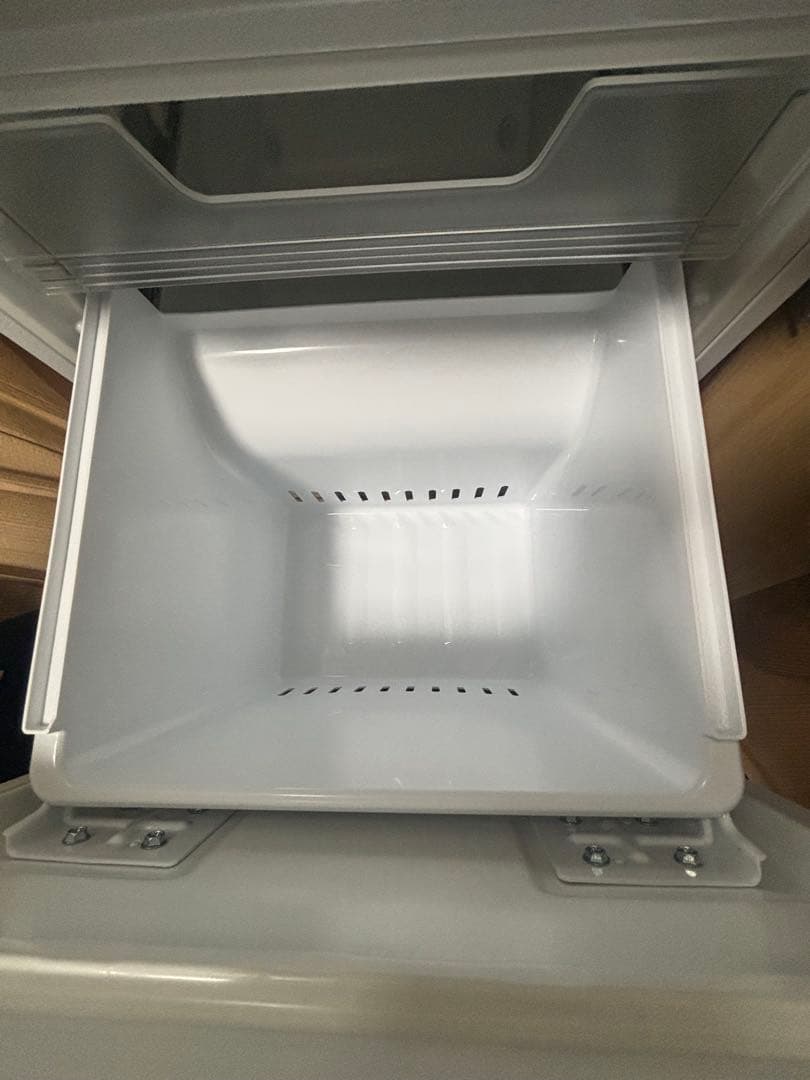 【美品・送料込】TOSHIBA 153L冷蔵庫(1月末まで出品)