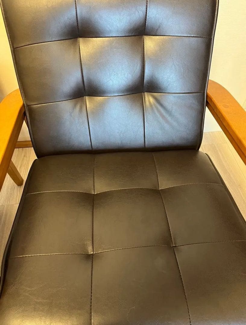 1人掛けソファ ブラウン 木肘 レトロモダン　B