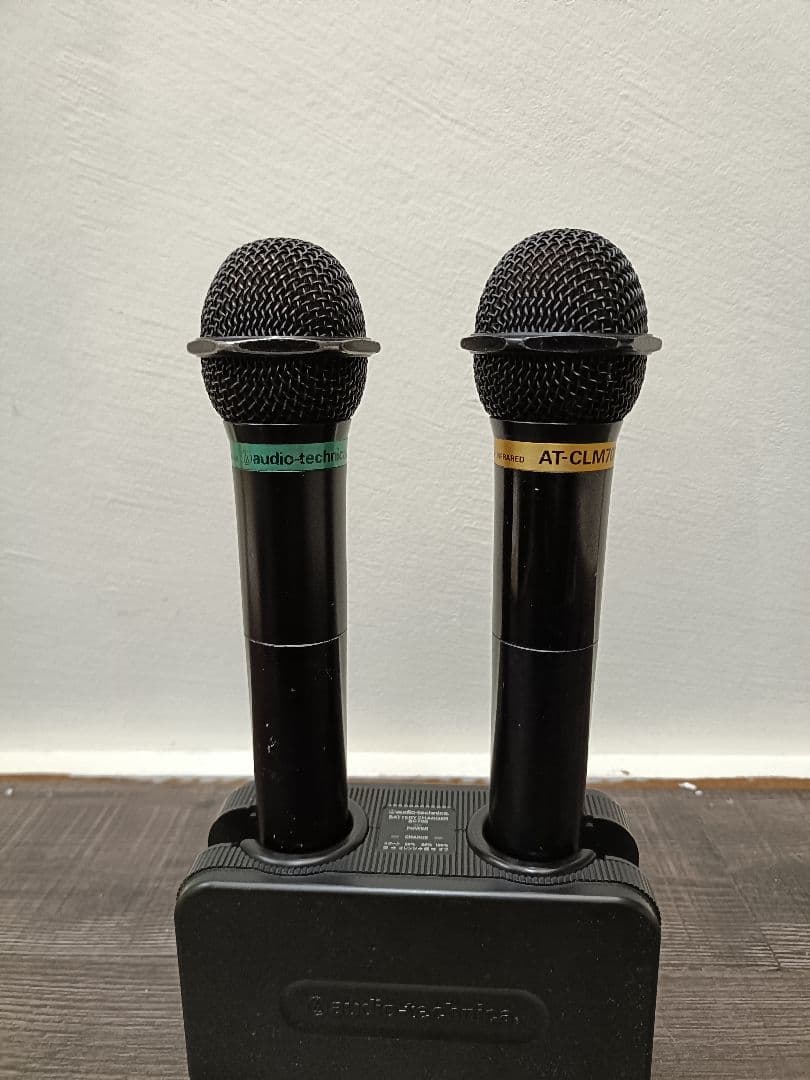 値下げ！オーディオテクニカ ワイヤレスマイク 2本 充電器セット　オマケ受光機