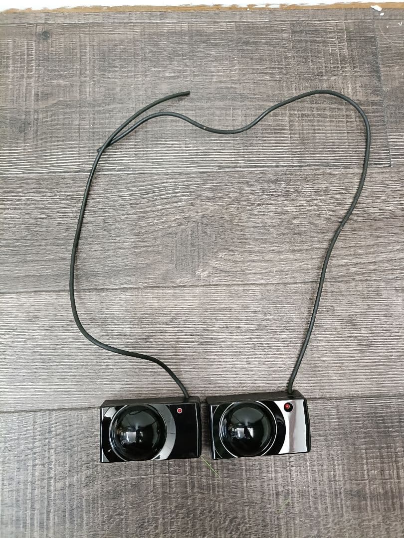 値下げ！オーディオテクニカ ワイヤレスマイク 2本 充電器セット　オマケ受光機