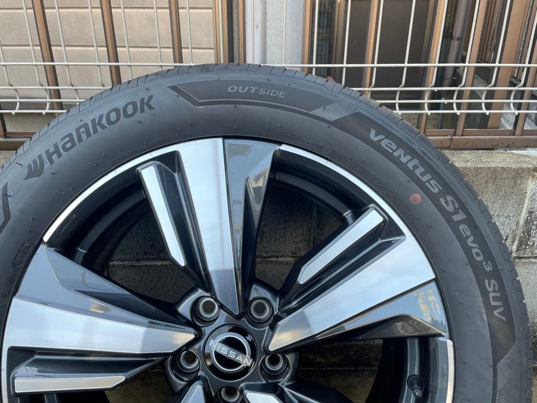 hero 日産 T33エクストレイル 純正19インチタイヤ・ホイールセット