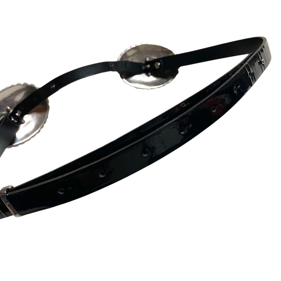 トーガプルラ★ダブルバックルベルト コンチョベルト 本革 レザー エナメル 黒