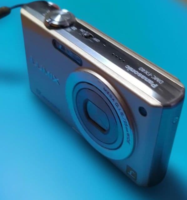 ⭐️お買い得⭐️Panasonic LUMIX DMC-FX40