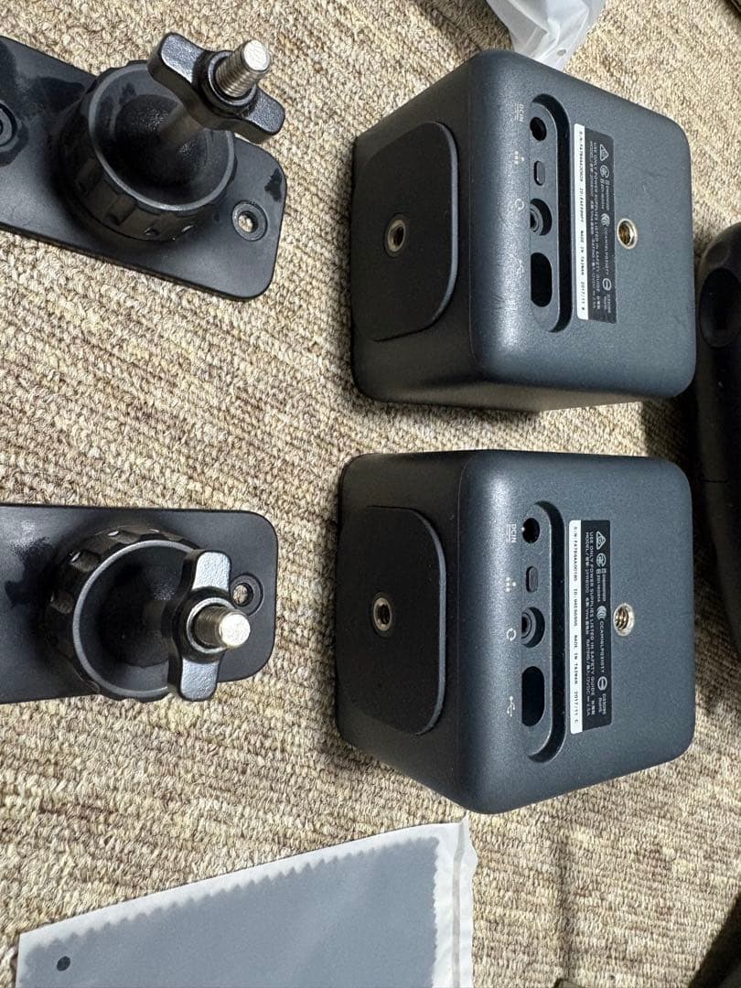 VRヘッドセットHTCVIVE トラッキングセンサー