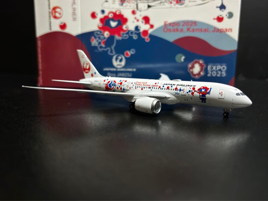 1/400 NGモデル JAL 787-8 JA823J 万博塗装