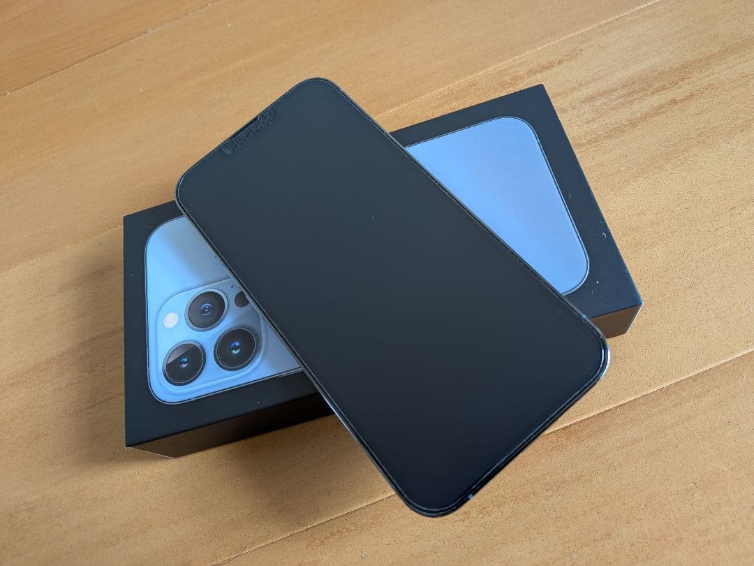 iPhone 13pro 本体 SIMフリー 新品フィルム付き