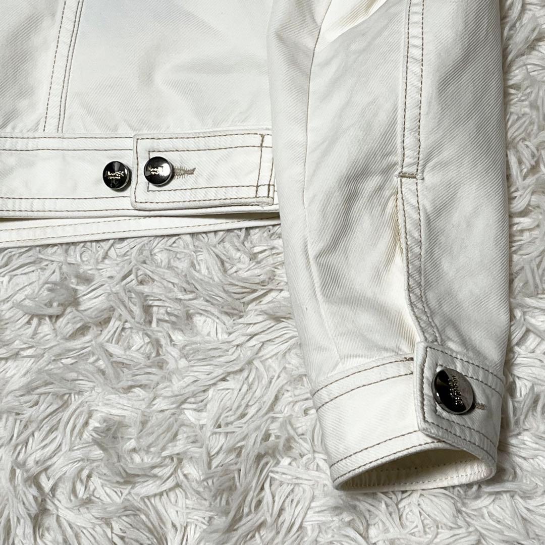 kittyママ　　　　ジャケット　ホワイトデニム　ビジュー　花柄　白