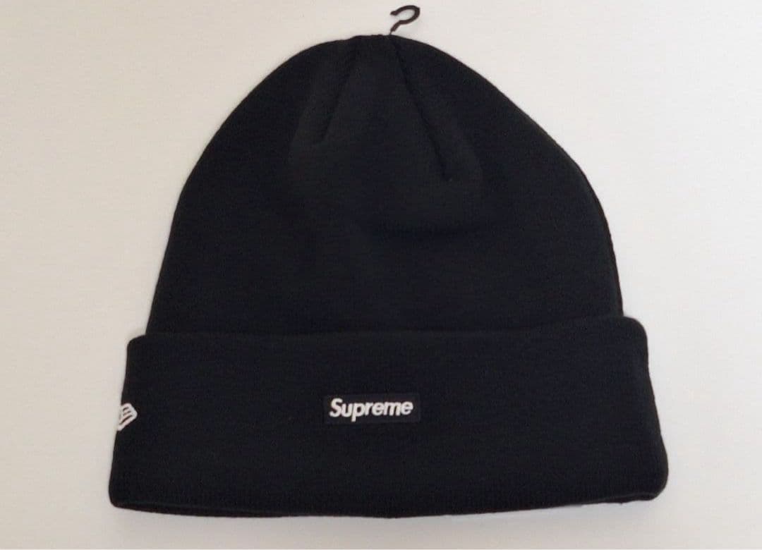 【新品・未着用】Supreme × New Era　S Logo　ツノ　ビーニー