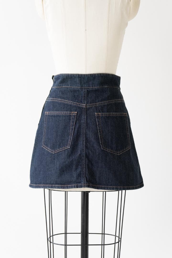 miu miu ミュウミュウ 装飾デニムスカート