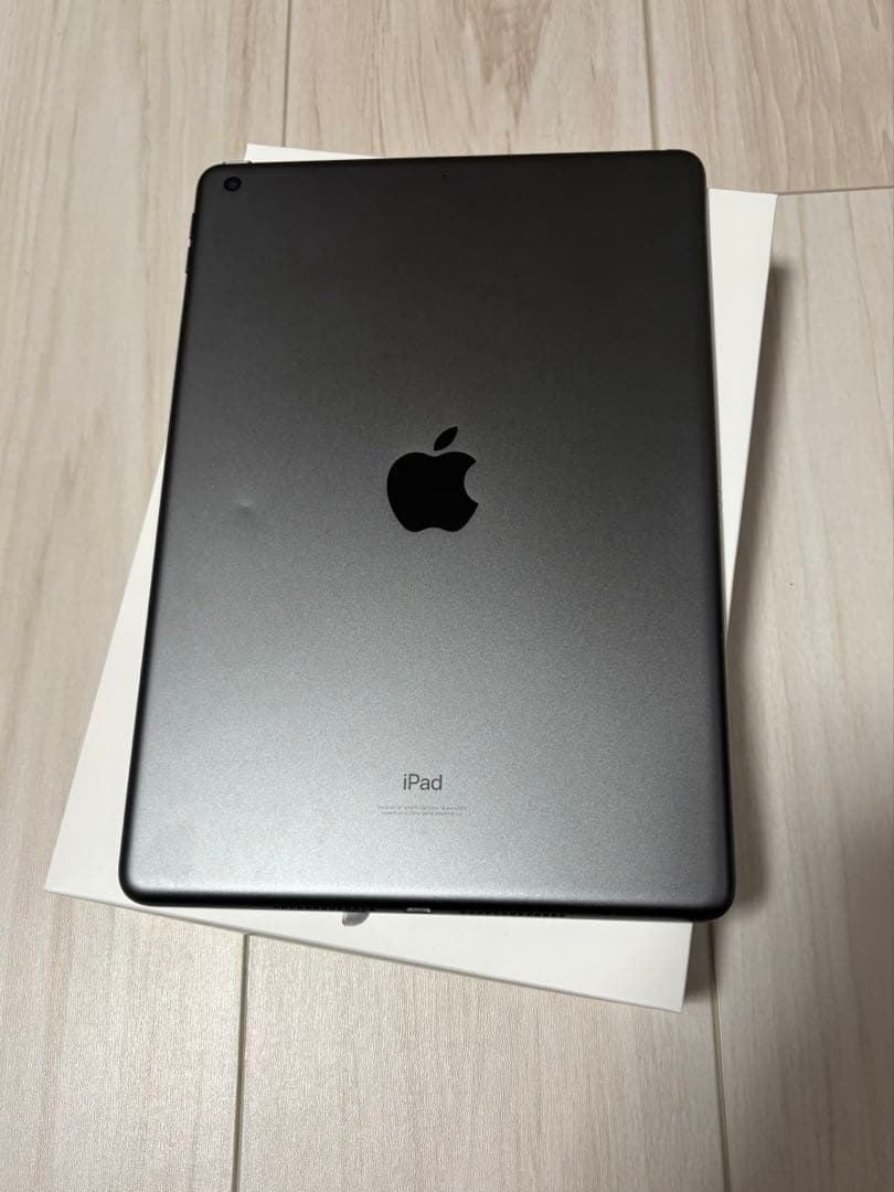 Apple iPad 第9世代　スペースグレー 本体　Wi-Fiモデル　64GB