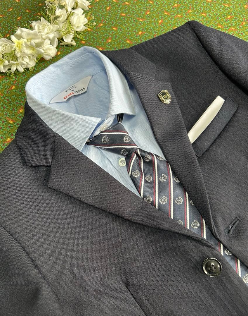 未使用ウォルツバイビームス デザイン BEAMS150ネイビースーツ男の子 無地