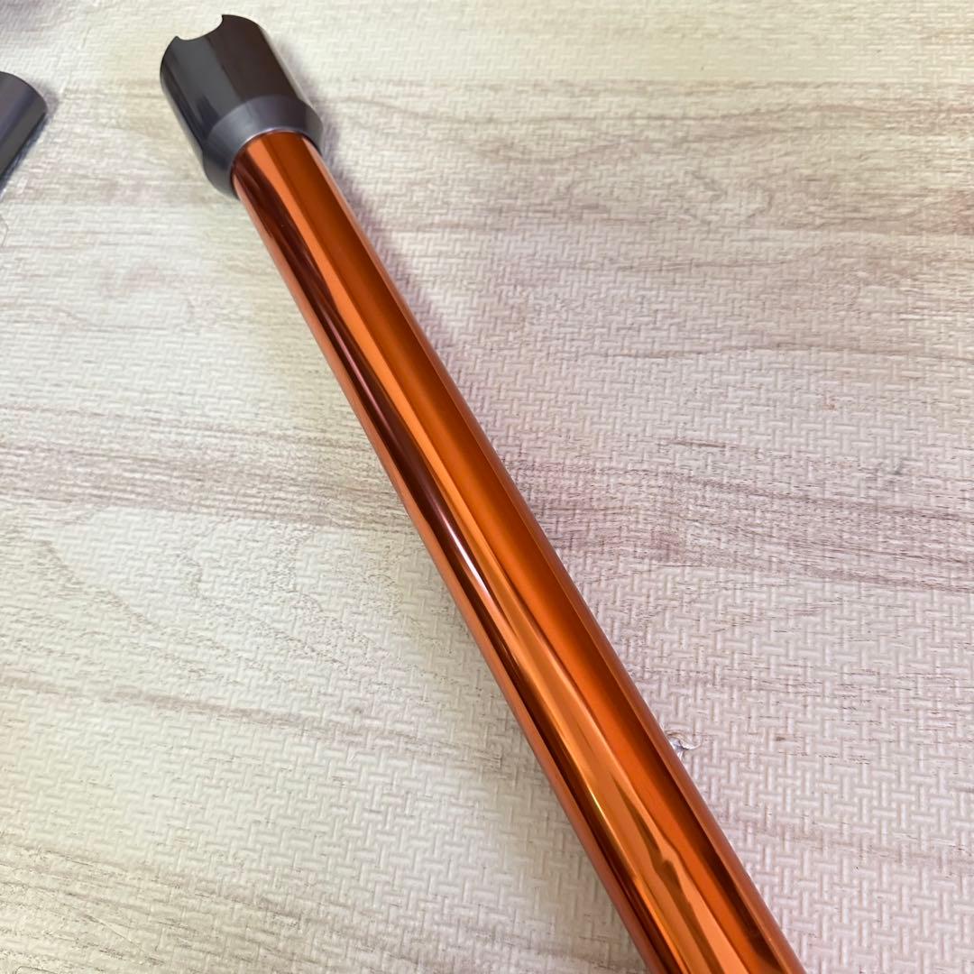 ⑩ dyson ダイソン コードレスクリーナー 掃除機 SV12 ソフトローラー