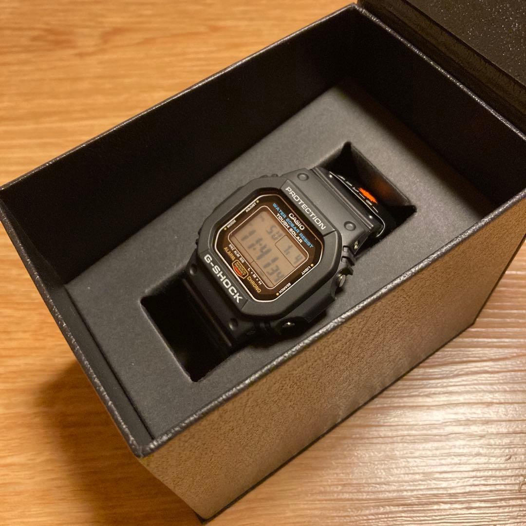 CASIO カシオ G-SHOCK ジーショック G-5600UE-1JF