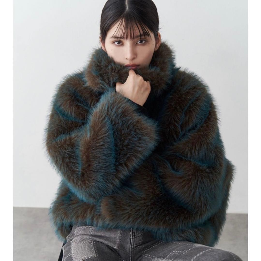 MURUA MIXフェイクファーブルゾン　ブルー