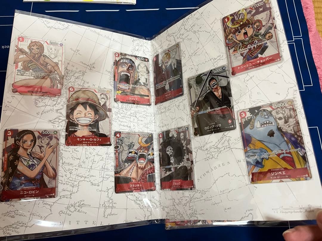 新品未開封ワンピースカードゲームプレミアムカードコレクション25周年