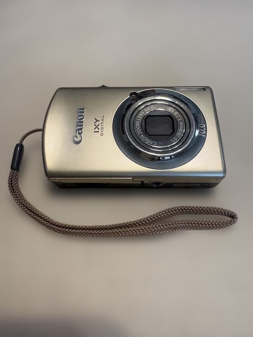 Canon IXYDIGITAL920IS デジカメ本体/充電器/接続ケーブル