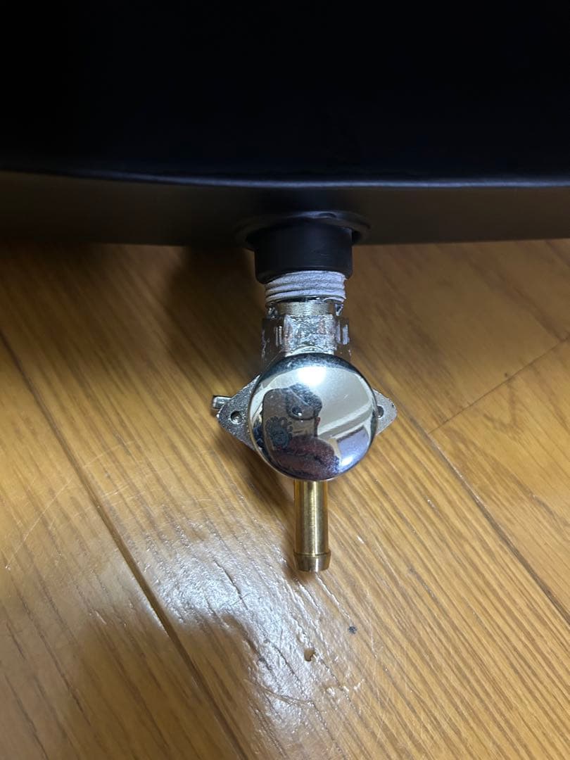 ピーナッツタンク　ネオファクトリー製　汎用品　ハーレー