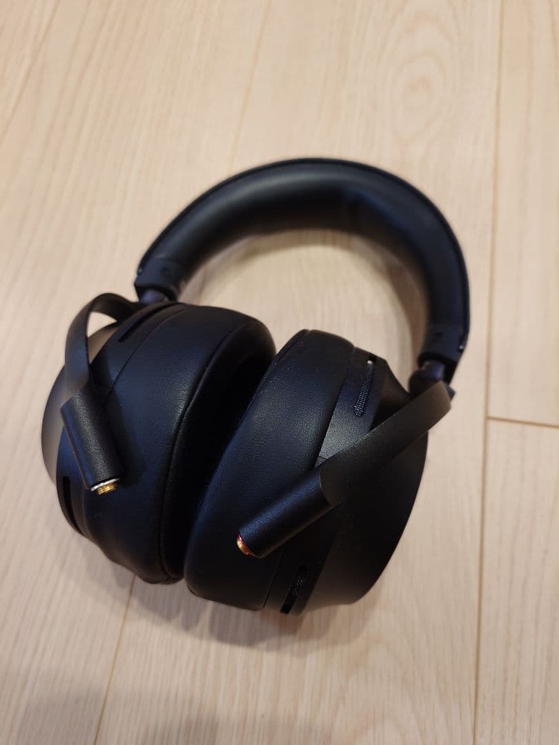 SONY MDR-Z7M2 ヘッドホンスタンド付き