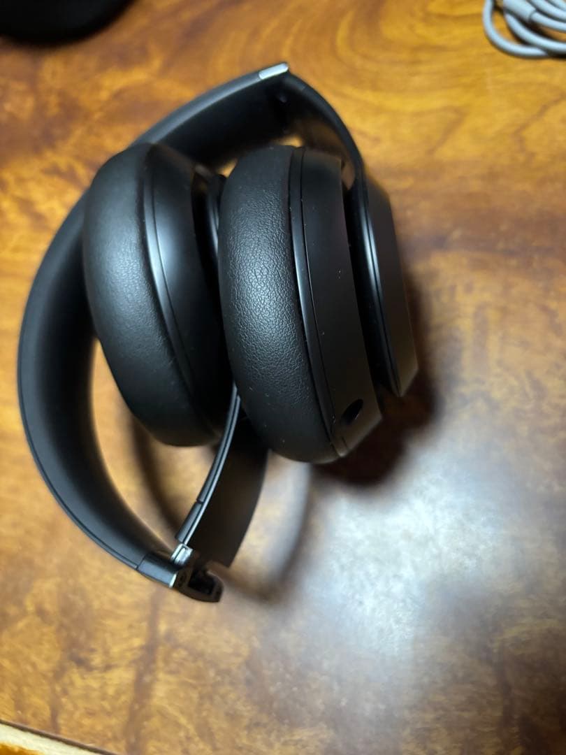 【新品同様】　Beats Studio Pro