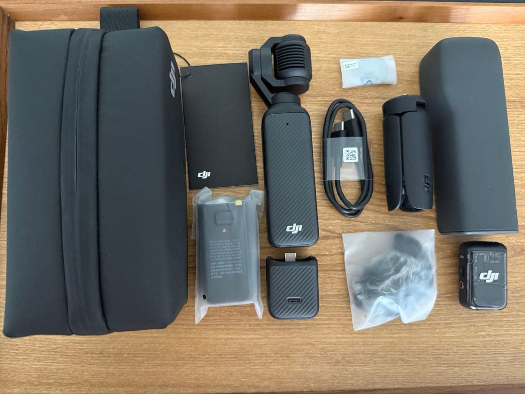 ビデオカメラ Osmo Pocket 3 Creator Combo