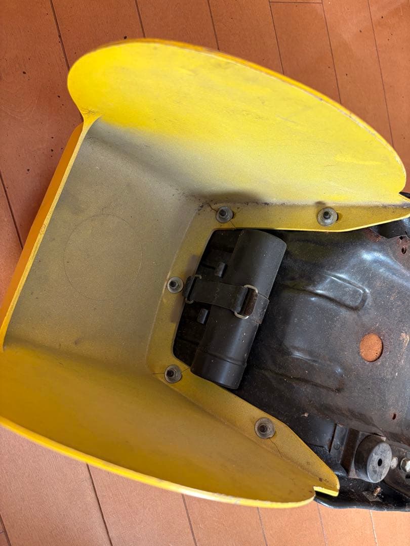 ★ヤマハ GR50 タンク シート 純正品 中古 当時物★