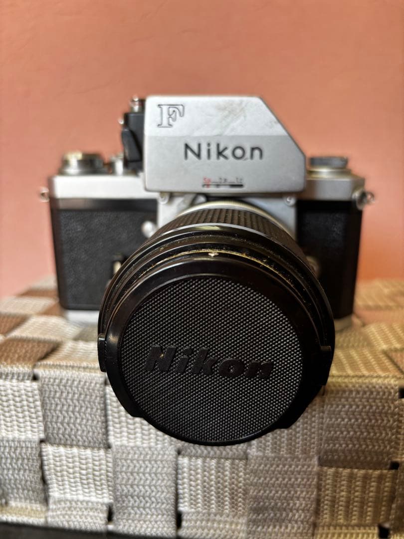 Nikon F 一眼レフカメラ 35mm