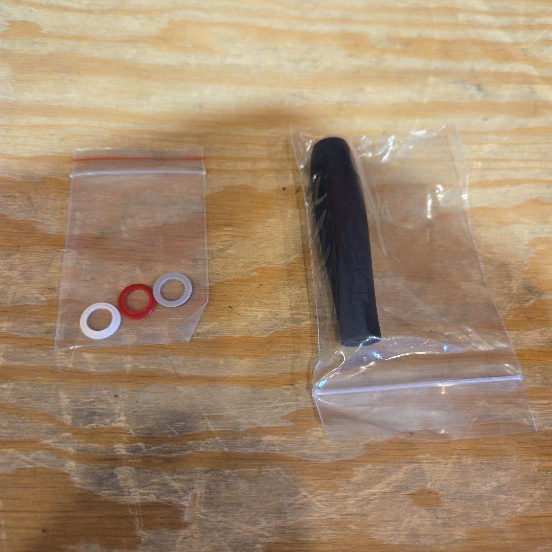 【A】Wacom 液晶タブレット Cintiq 22HD DTK-2200