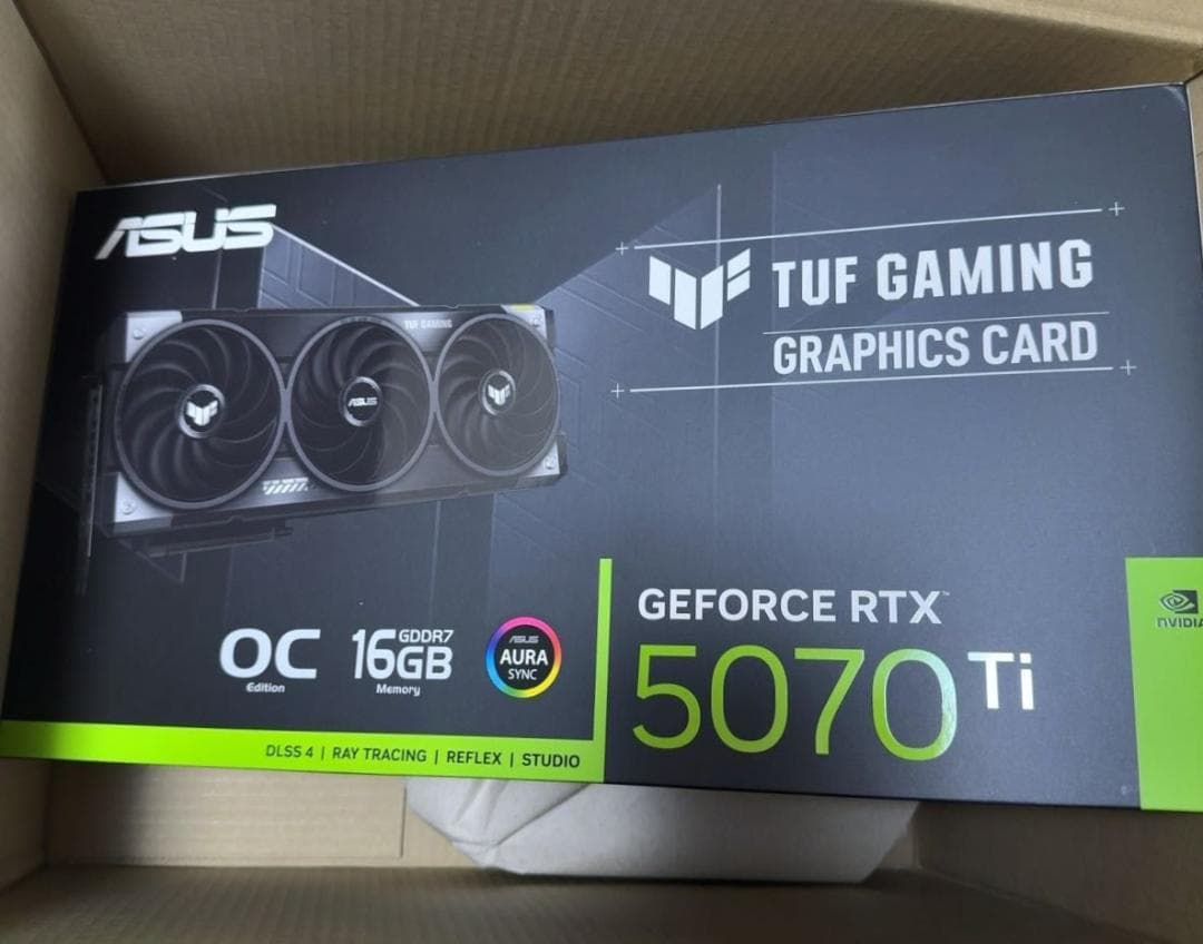 グラフィックボード・グラボ・ビデオカード ASUS TUF GeForce RTX 5070 Ti 16GB OC